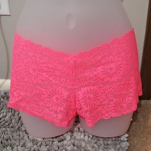 VS lace boy short panties